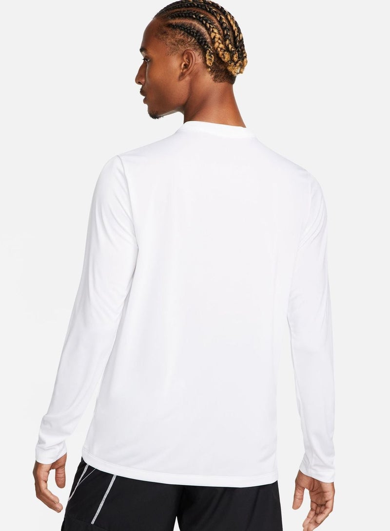 Nike Dri-Fit Reset T-Shirt - Image 2